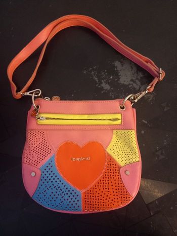 Petit sac desigual neuf