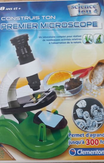 Microscope