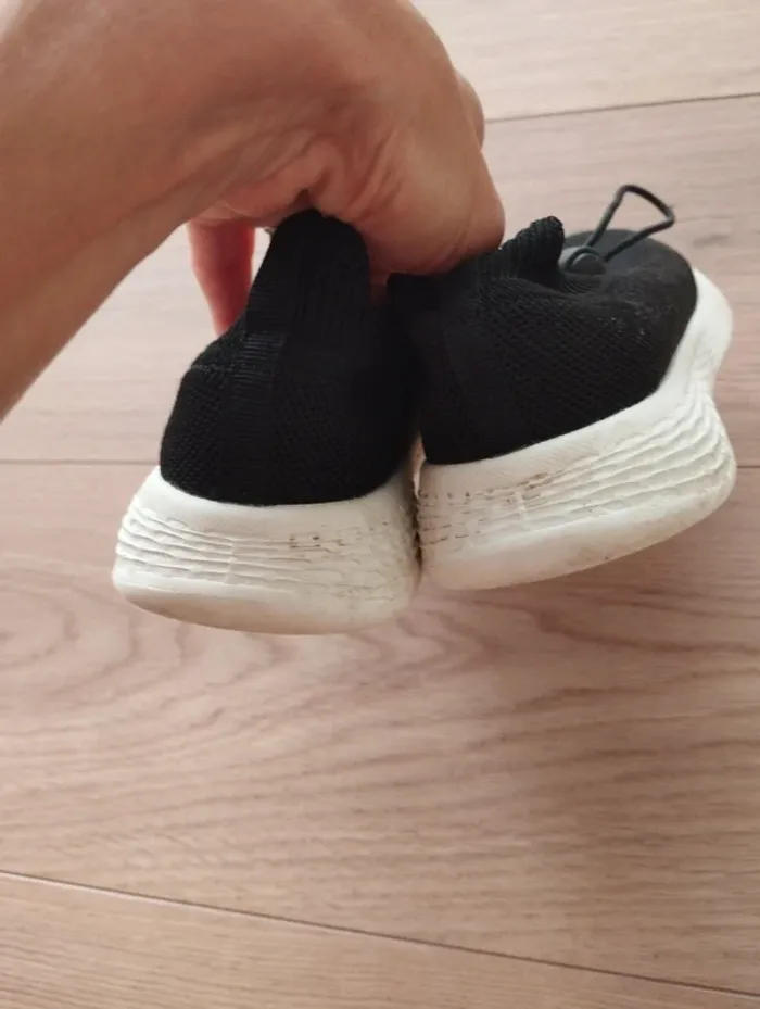 Baskets noires en tissu Kiabi 31 - photo numéro 3