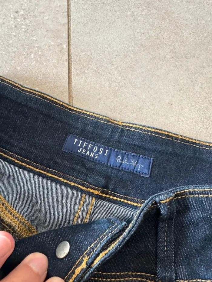 Jean navy Tiffosi jeans anti-cellulite, neuf avec étiquette 36*105cm - photo numéro 3
