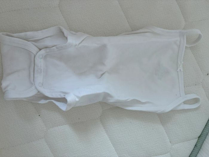 Body bretelle 6 mois