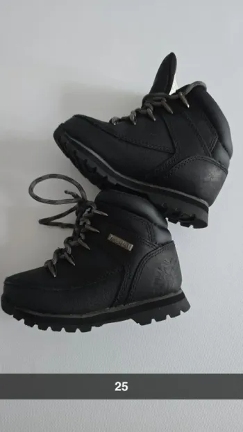 Chaussures montante timberland