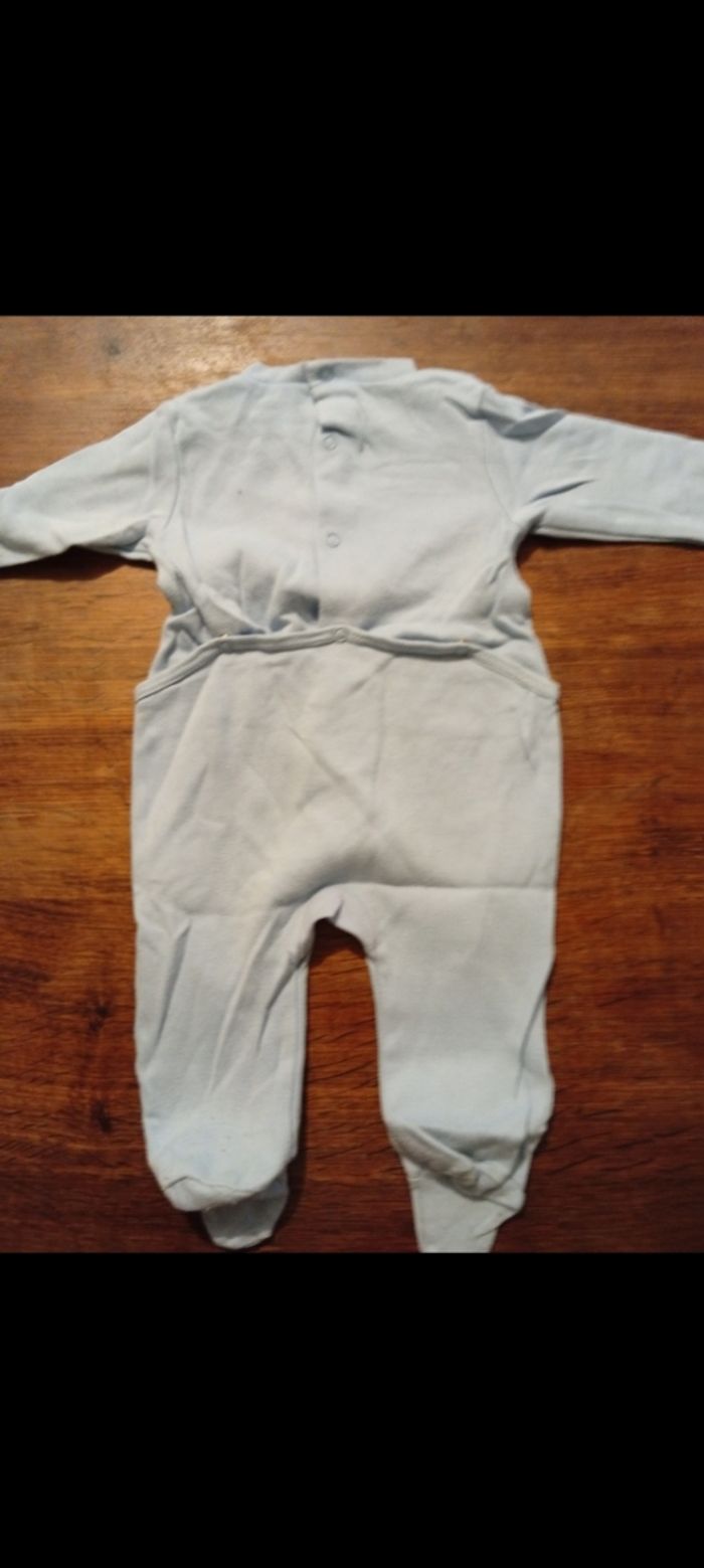 Lot de 3 pyjamas taille 3 mois - photo numéro 7