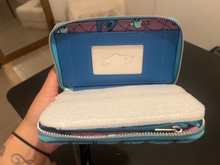Loungefly porte feuille Stitch Scrump SDCC - photo numéro 6