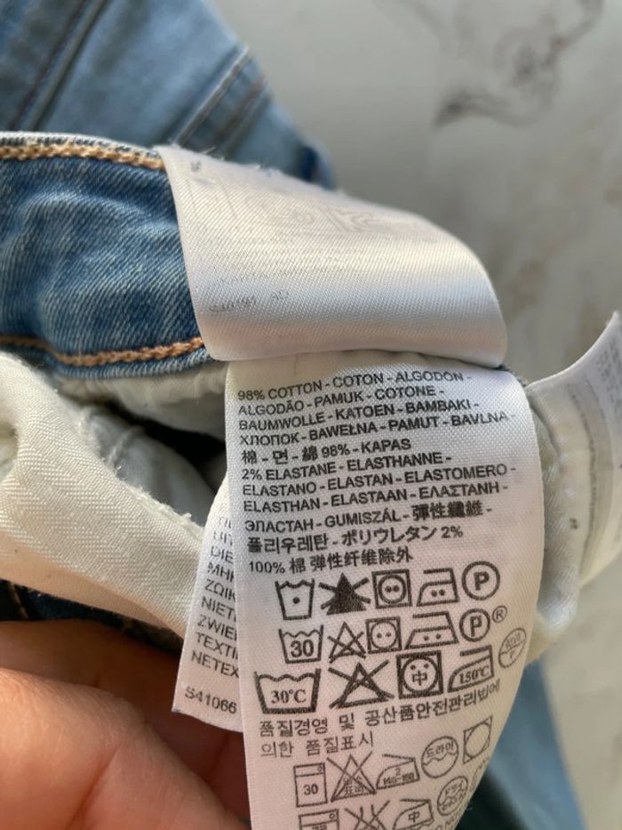 Jean Levi’s slim taille 30 - photo numéro 5
