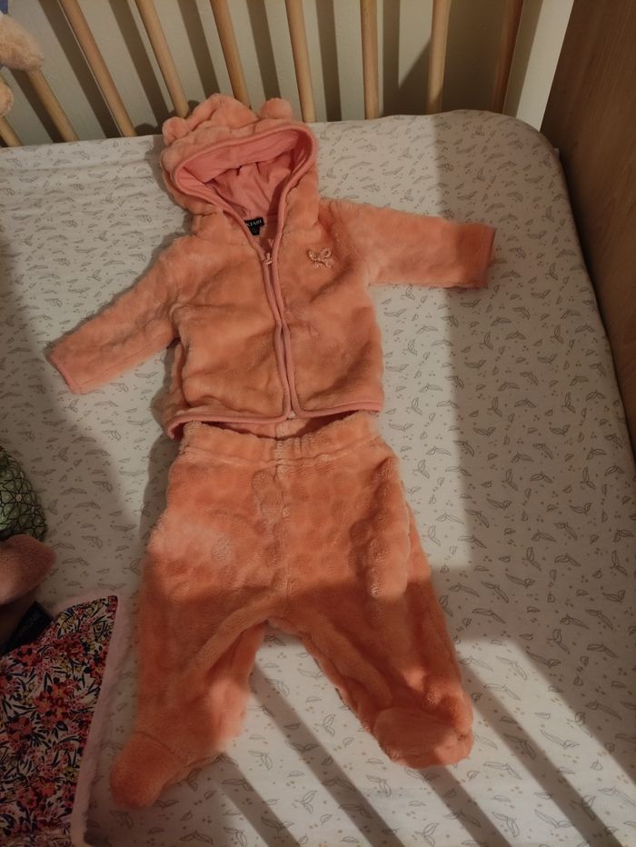 Ensemble jogging fille 1 mois