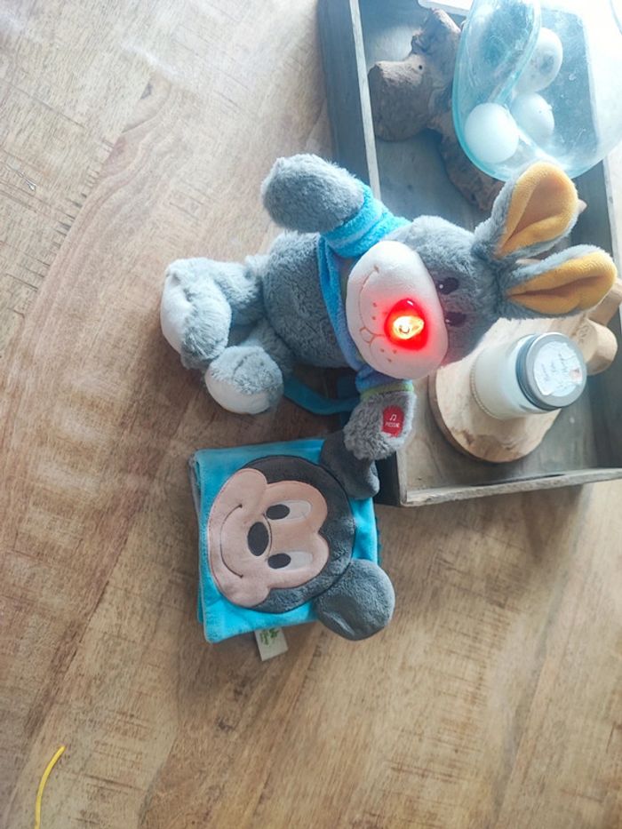 Lot jouet bébé livre Mickey - photo numéro 2