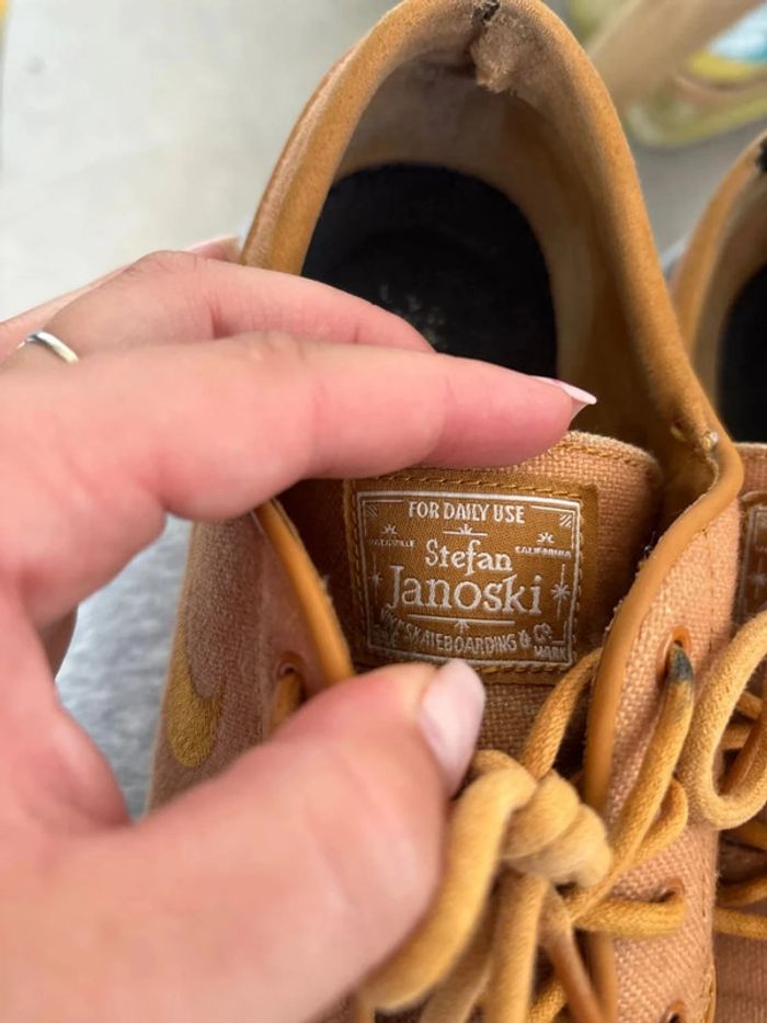 Chaussures nike SB camel taille 38,5 - photo numéro 6