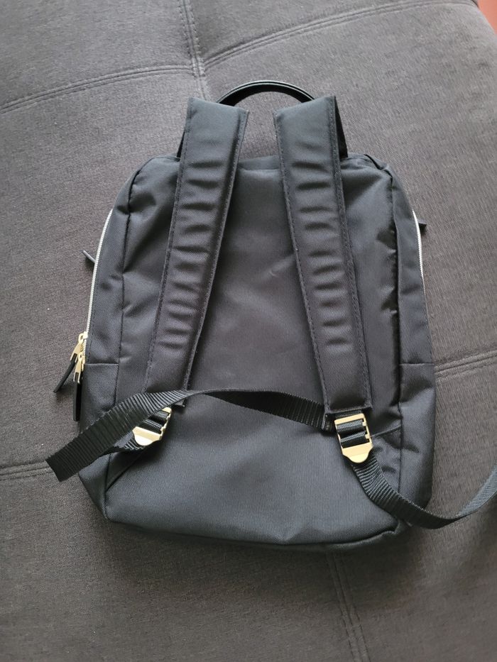 Sac à dos Naomi Campbell - photo numéro 2