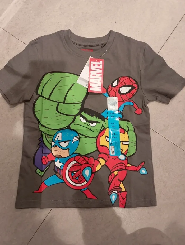 T-shirt marvel
