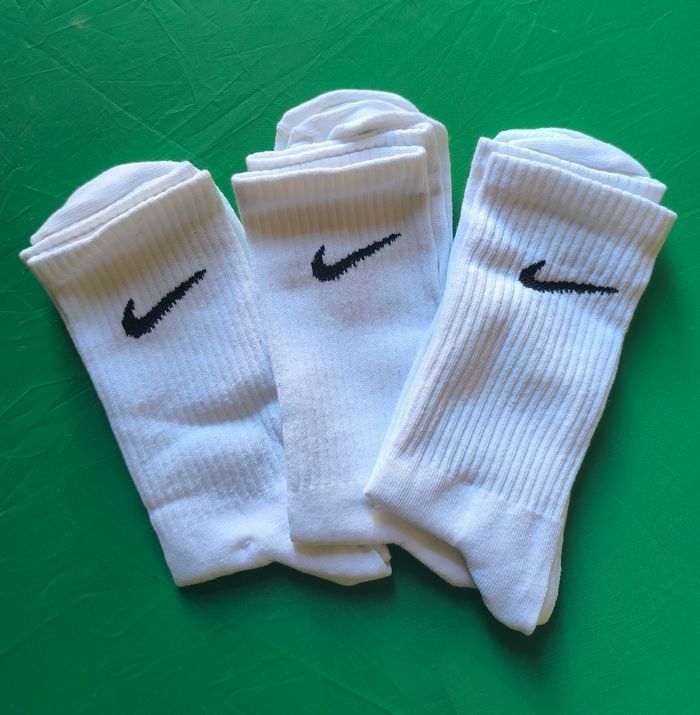 Chaussettes 🧦 - photo numéro 3