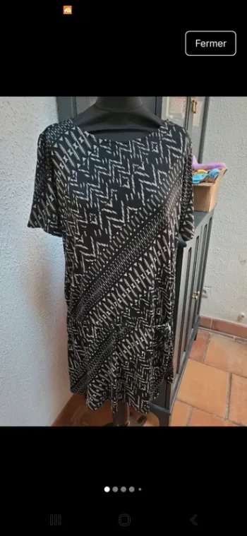 Robe manches courtes
