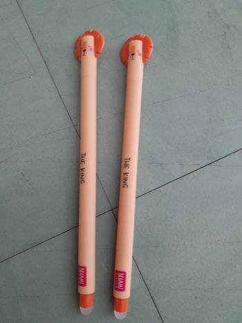 Lot stylos legami lion