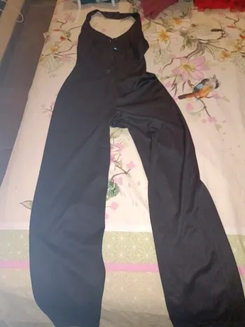 Combinaison 36 noire dos nu