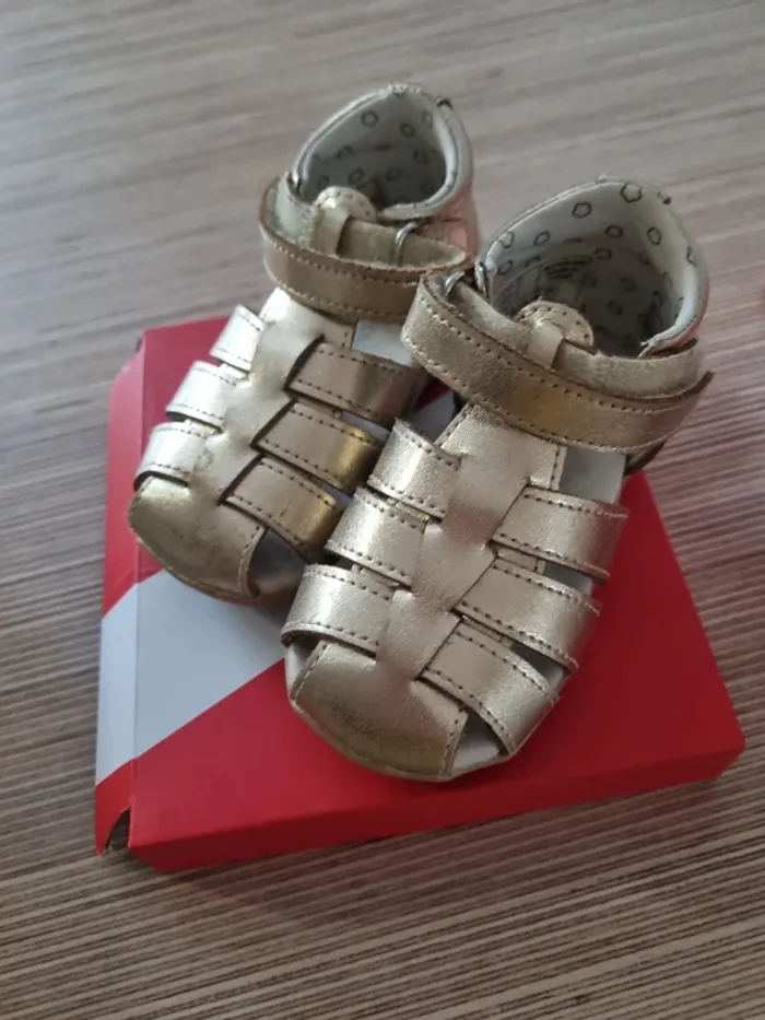 Kickers  taille 20