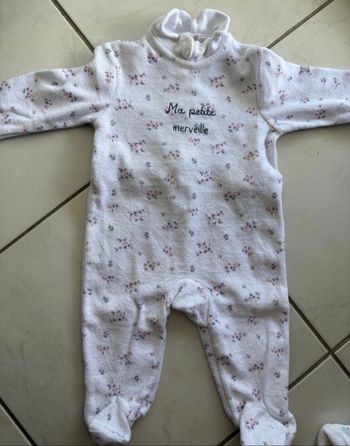Pyjama 3 moi s Mes petits cailloux