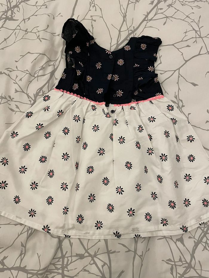 Robe en 2 ans - photo numéro 2