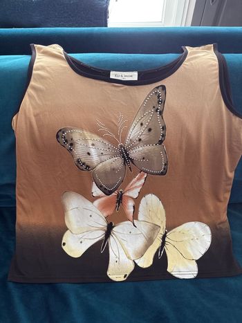 Petit haut sans manches