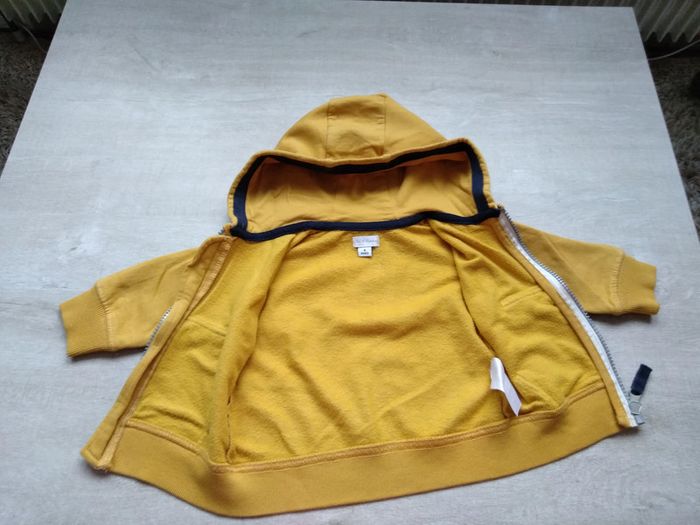 Gilet avec capuche, pat et ripaton, taille 6 mois - photo numéro 4