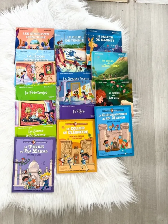 Lot de 13 livres McDonald’s jeunesse + pochette documents – Neuf - photo numéro 2
