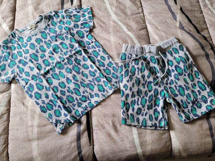 ensemble kenzo 5ans (30e)