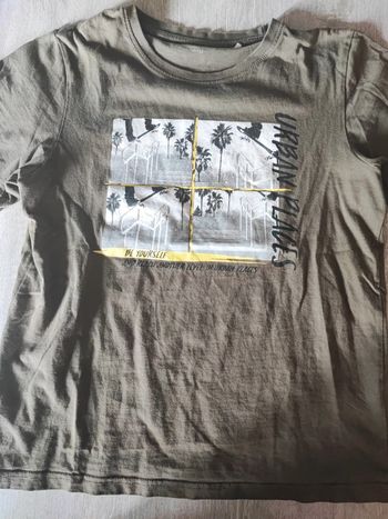 T shirt yigga 146/152 en excellent état
