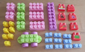 Briques ecoiffier 1er âge barbe à papa