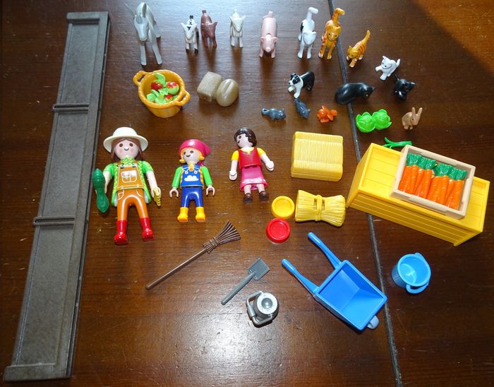 Gros lot de Playmobil Country Ferme 6870 + 8 boites + cadeau - photo numéro 9