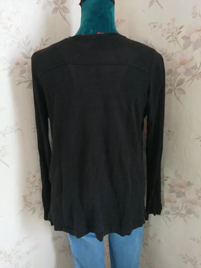Gilet fin noir asymétrique / cache cache / (T3-L) - photo numéro 4