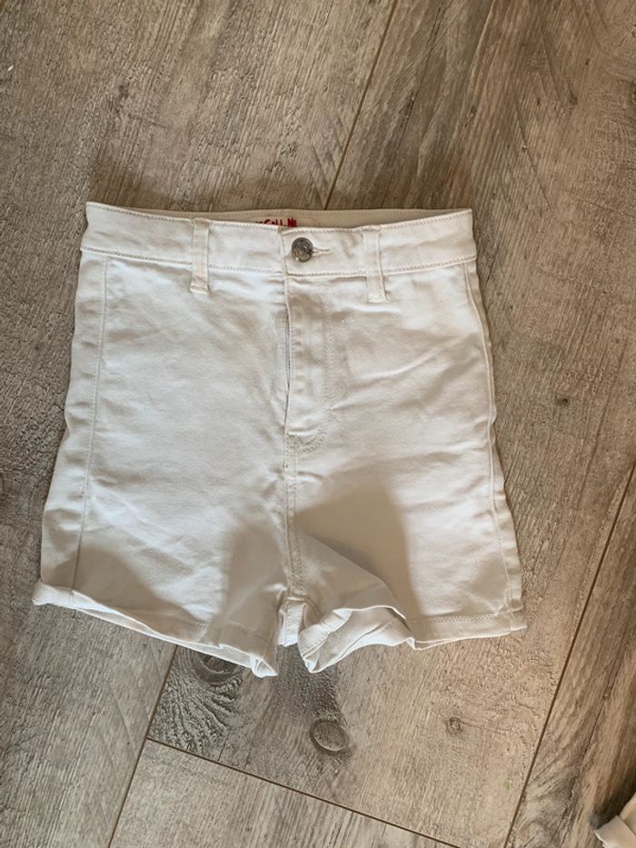 Short blanc en jean taille haute