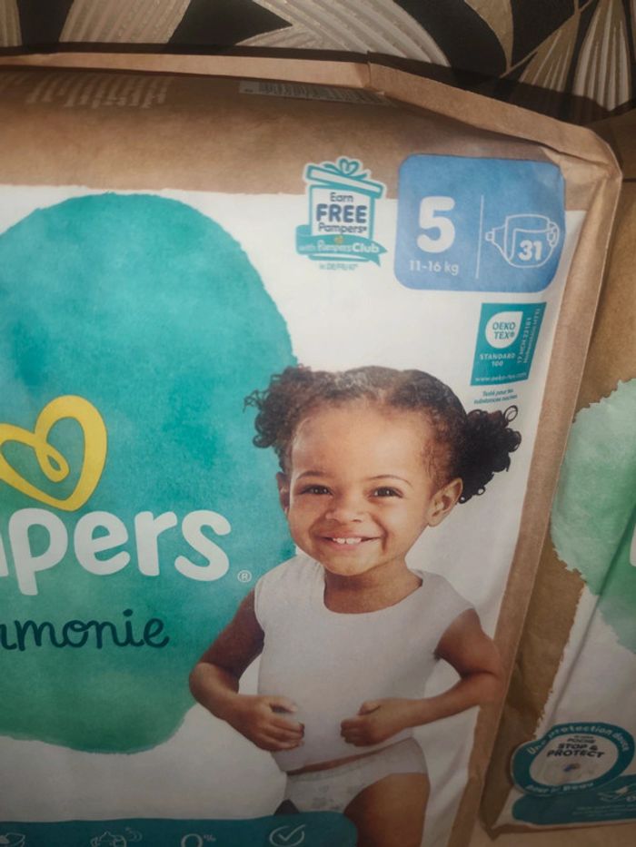 Couches Pampers harmonie T5 - photo numéro 2
