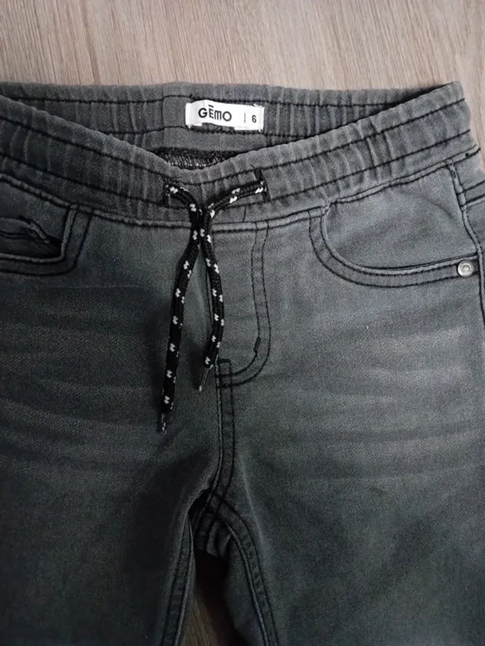 Short Gémo 6 ans - photo numéro 2