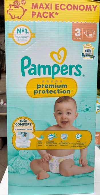 3 cartons Pampers Premium Protection Maxi Pack taille 3
