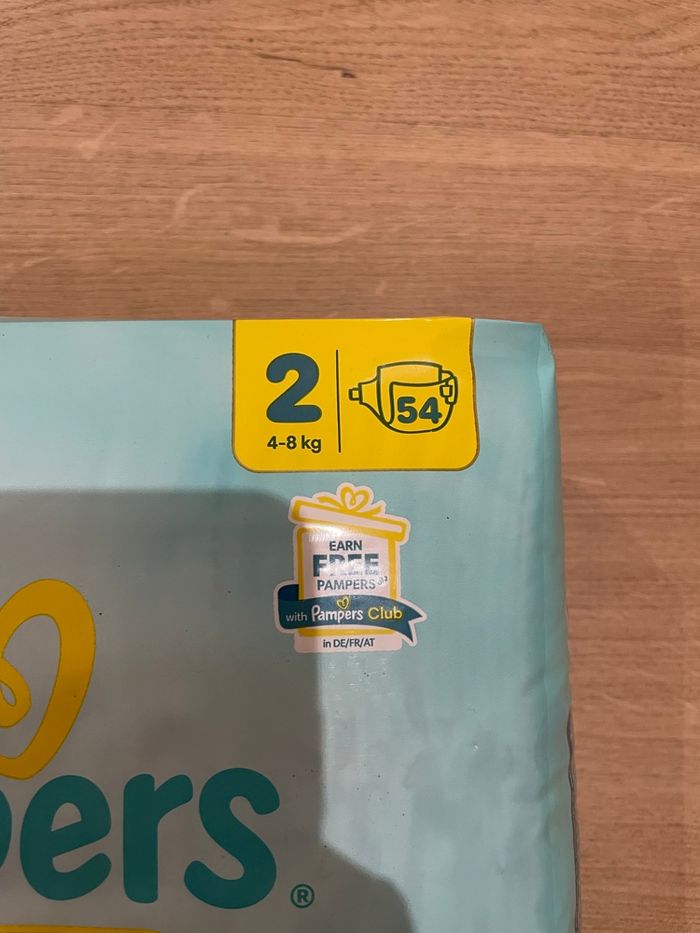 Couche Pampers taille 2 neuf - photo numéro 7