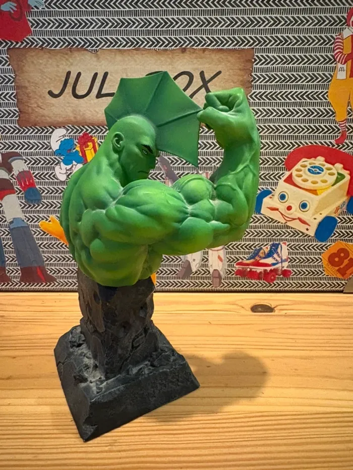Bust de savage dragon comics - photo numéro 3