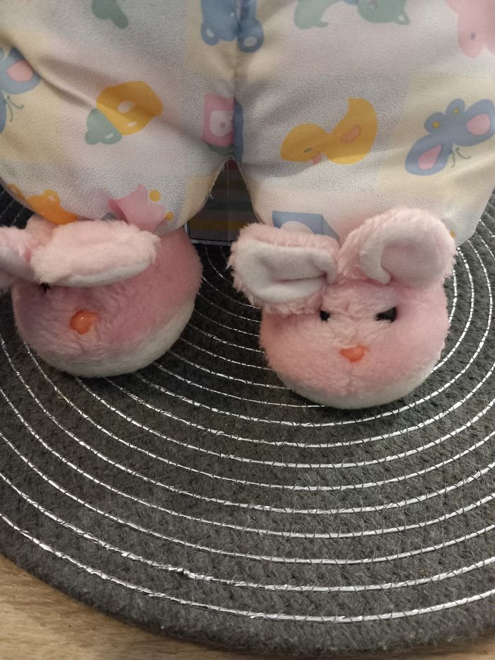 Peluche ours ABC vintage 32cm pantoufles lapins - photo numéro 4