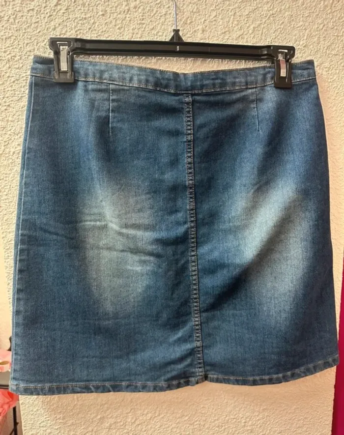 Jupe en jean à boutons taille XXL - photo numéro 3