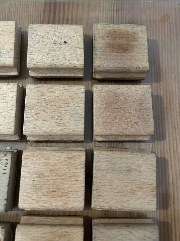 Lot de 16 tampons anciens Disney Winnie l'ourson et autres en bois vintage - photo numéro 4