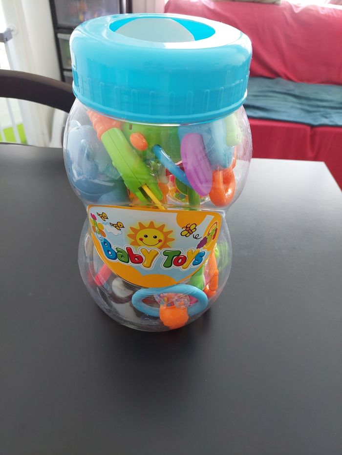 Jouets pour bébé 0/6mois - photo numéro 2