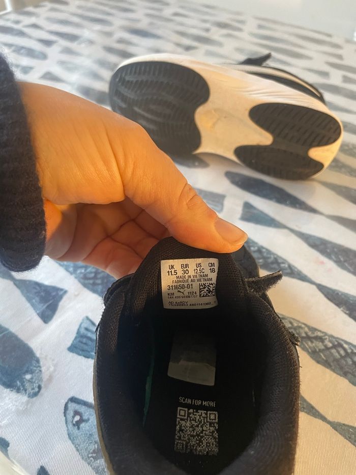 Chaussure puma en taille 30 - photo numéro 3