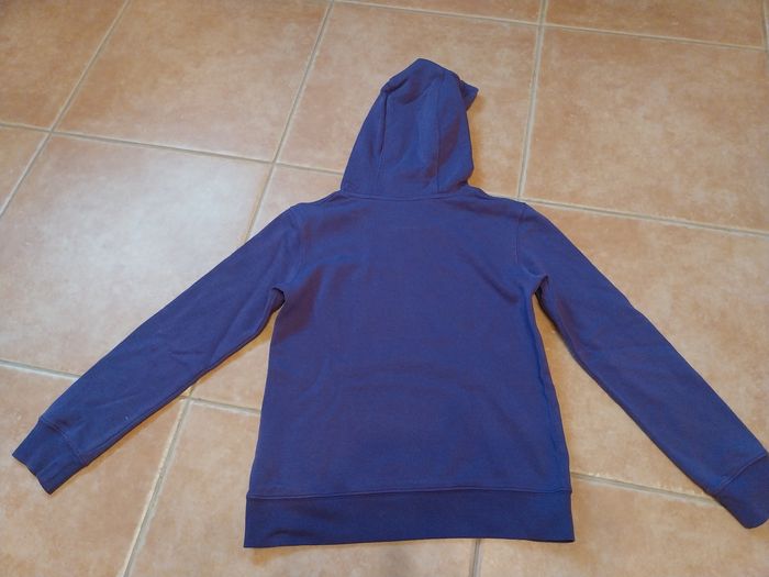 Sweat lakers - photo numéro 2