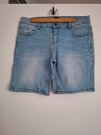 Short jeans T40