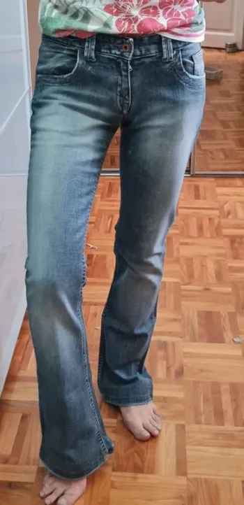 Jean droit taille basse Zara T36