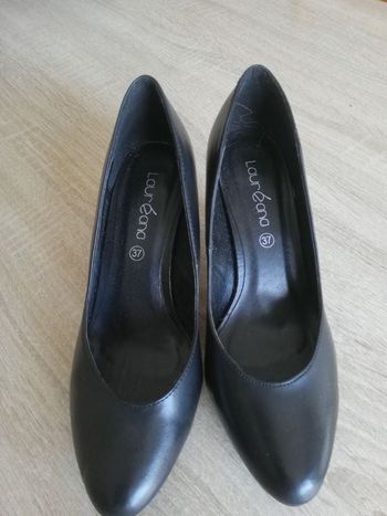 Chaussures taille 37