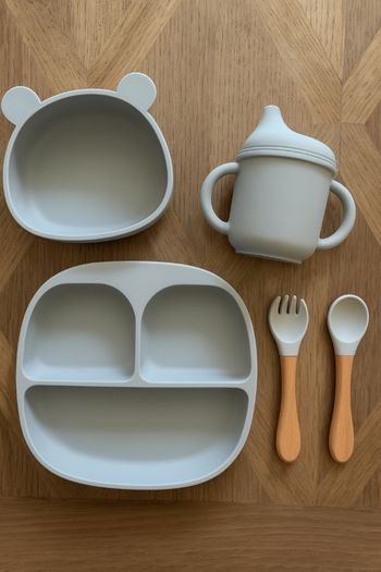 Coffret repas bébé neuf
