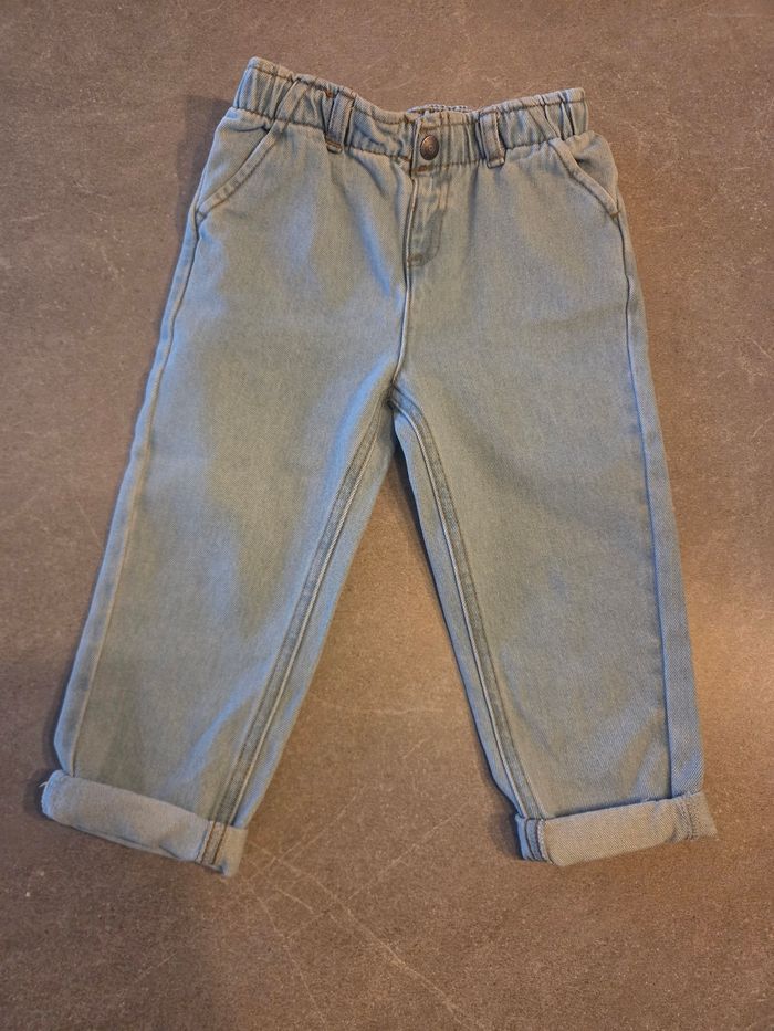 Lot de 2 pantalons neuf taille 3 ans - photo numéro 3