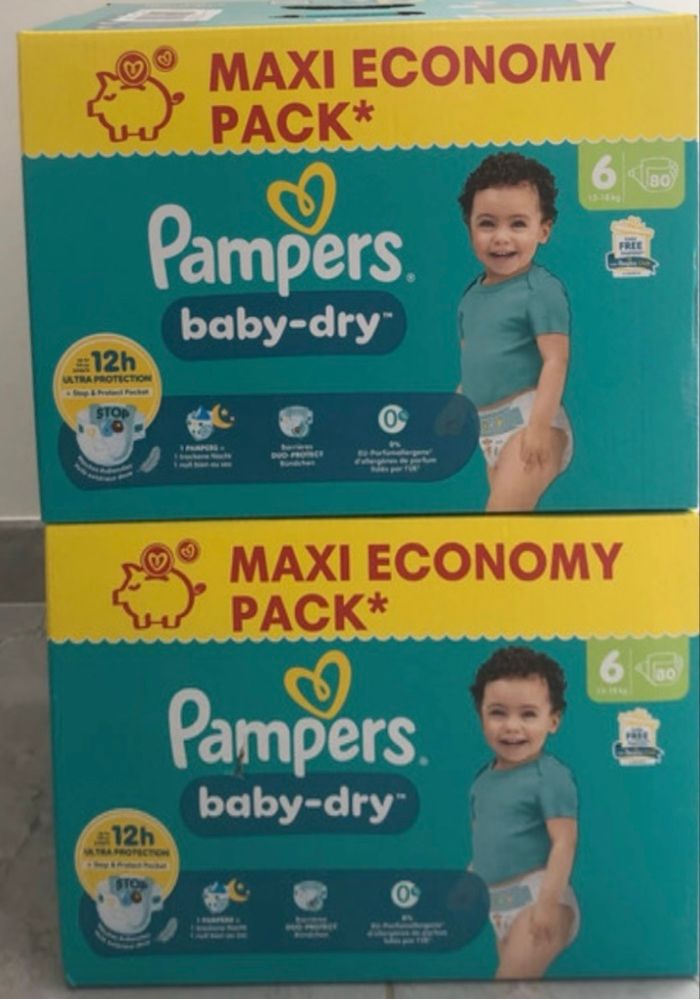 2 cartons de couches Pampers taille 6