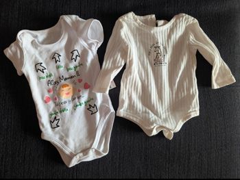 Lot de 2 bodies passe-tête 0-3 mois