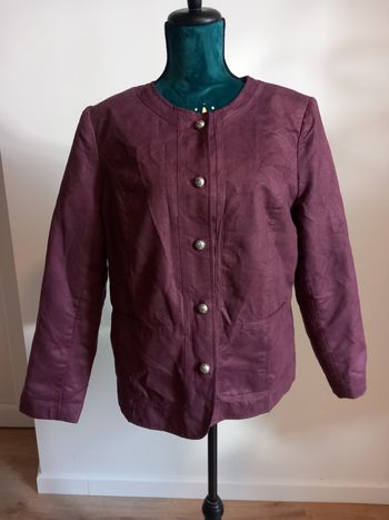 Veste prune Damart taille 48