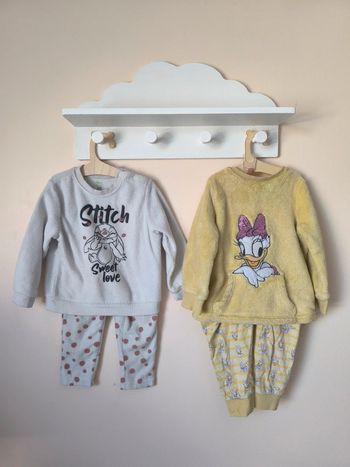 2 pyjamas Disney